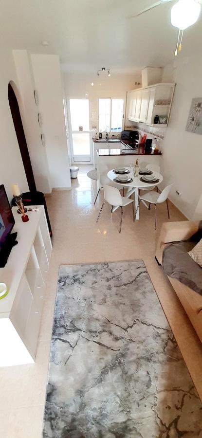 Cozy & Bright Apartment, Villamartin, Orihuela Costa 外观 照片