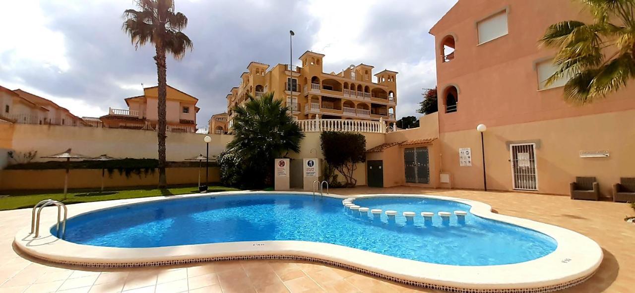 Cozy & Bright Apartment, Villamartin, Orihuela Costa 外观 照片